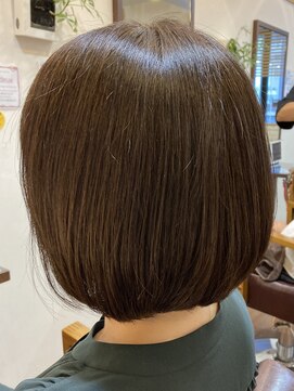 ヘアー グリーン(hair green) 丸みのあるグラボブ/30代/40代/50代