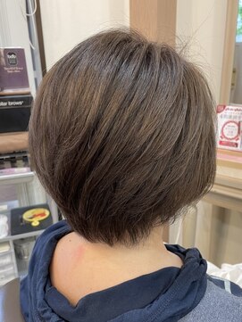 アルターリール(aL ter Rire) アッシュベージュ/白髪ぼかしハイライト/中村郁未