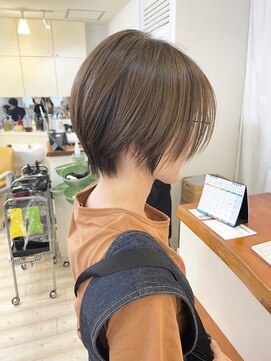 モリオ フロム ロンドン 大宮2号店(morio from London) 【morio大宮店 /米村進】丸みショート