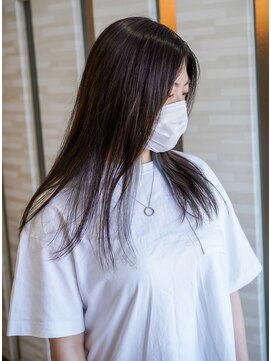 ムゥフ ヘアーアンドアイラッシュ(mouf hair&eyelash) インナーカラー×シルバーグレー