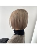 ボブ×ミルクティーベージュ