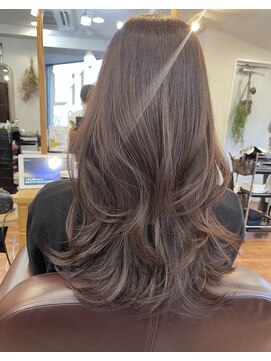 マインバイアフロートギンザ(MYNE by AFLOAT GINZA) ウェーブレイヤースタイル◎ウルフカット【銀座】20代30代40代