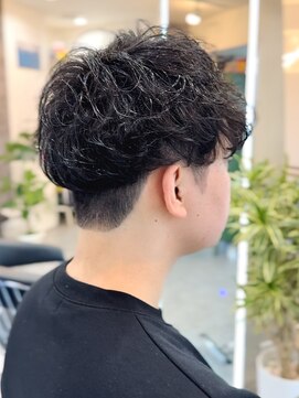 アラレ(ARARE) ツーブロック×ソフトスパイラルパーマ