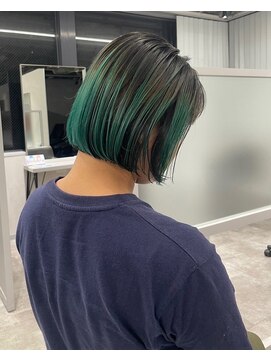 キートス(Kiitos) プレイングカラーボブ内巻きボブバイレイヤージュ