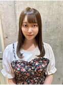 流しアイドル前髪_柔らかオリーブベージュ