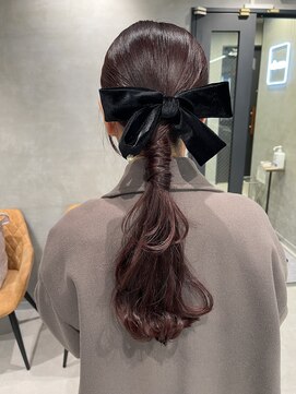 シャルムバイケンジ(Charm.by KENJE) 【タイトポニーテール】/結婚式/二次会/同窓会/銀座/ヘアセット