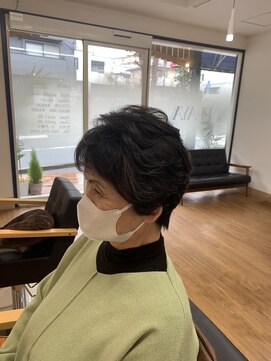 プラヤ(PLAYA) ショートパーマ