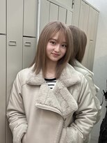 ローレン(Lolen.)&nbsp;【ミルクティーグレージュ/小顔ワンレン】嶋津 雄大