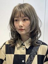 ロンドアンメゾン 原宿(Lond un Maison.)&nbsp;【木坂桃歌】小顔に見せるヘア ハッシュカット オリーブベージュ