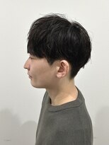 ヒュイル バイ ニアウ(Hwyl by Niau) マッシュメンズカットパーマハードワックスナチュラルショート