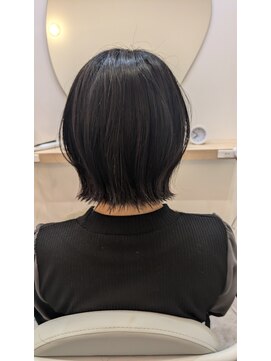 コティ(Kotii) ミニウルフカット♪