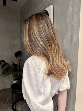 ブルックス ケアブリーチバレイヤージュ/髪質改善ケラチントリートメント