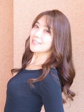 レイアンドアビオン(RAY&ABION) セミロングレイヤー　外まきスタイル