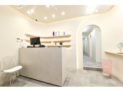 ネウィ 京都四条烏丸(newi)の写真