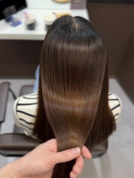 コビーバイジーナ 梅田茶屋町(Coby by Zina) 梅田で叶えるやわらか縮毛矯正ストレート