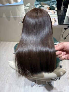 エレノア 四条烏丸店(Eleanor) 【山地】未来まで守る髪質改善カラー