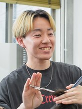 エルマーク 北千住(L-MARK) 菅井 陽介