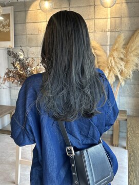 ソーイ ヘアアンドライフスタイル ショップ(SO-E HAIR&LIFESTYLE SHOP) アッシュカラー×レイヤーカット
