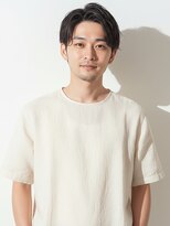 リリアーナ(LILIANA)&nbsp;池袋 メンズカット シャドウパーマ センターパート ルーズパーマ