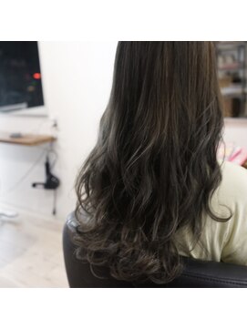 ティヒ(tihi) ハイライト＋グラデーション