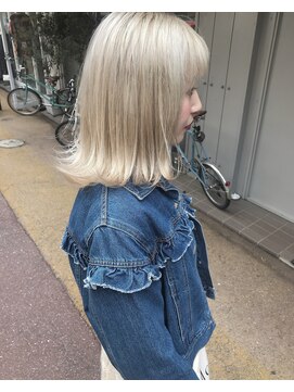 ブレス(Bless) ホワイトベージュ