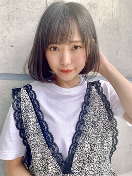 スリー 横浜(THREE) 大人気！グレージュボブ！