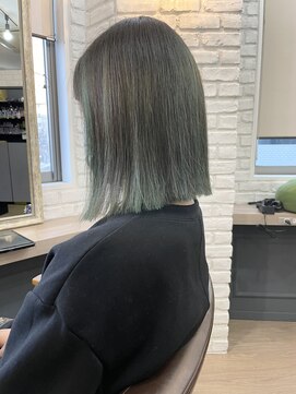 ニューモヘアー 立川(Pneumo hair) グリーン☆ボブ