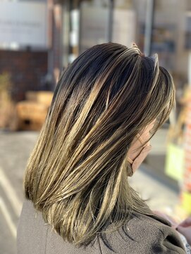 リューデパルティル(lieu de PARTIL) バレイヤージュミディアム