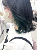 リル(re'll)&nbsp;《花屋併設》インナーカラー［酸性ストレート/ヘアセット］