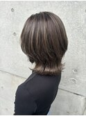 白髪ぼかしハイライトセミディ