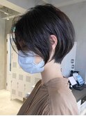 レディース丸みショート顔周りレイヤー前髪なし茅ヶ崎