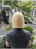 切りっぱなし　ブロンド