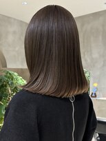 ハウ 心斎橋(how)&nbsp;大人可愛いロング美人くすみ夏カラーブリーチなしアッシュグレー