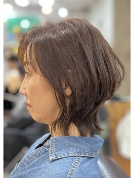 ノノ(nono) ナチュラルピンクブラウン×くびれボブ｜大人女性に似合う艶髪