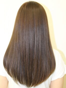 ハート 東戸塚店(HEART)の写真/扱いやすいナチュラルストレートを実現!驚きの手触りと質感!!短時間で髪の芯まで潤いたっぷりツヤ美髪◎