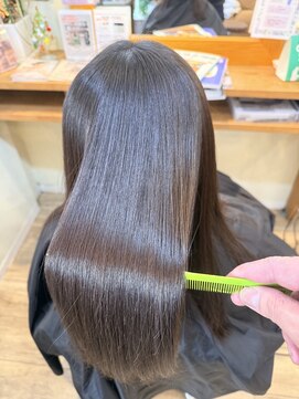 【髪質で人生が変わる】☆くせ毛、広がり解消☆酸性ストレ－ト