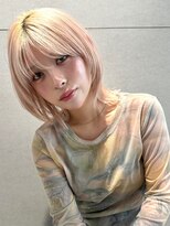 トリッカ 銀座(tricca)&nbsp;ミディアムレイヤー/ブリーチカラー/ベージュ/透明感仕上げ