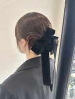 シロ(SiLO)&nbsp;お呼ばれヘアセットカチモリ×ベロアリボン