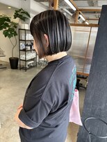 ユニカ(UNIKA)&nbsp;ハッシュカット/グレージュ/デザインカラー/北長瀬