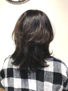 レヴィ(Levie) 大人フェザー