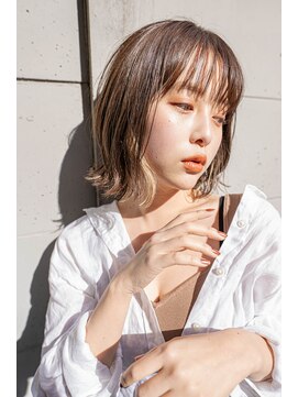 サングース(Sungoose) ミディアムヘア暗めカラーデザインカラーフェイスフレーミング