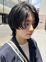 ラプト(rapt) ネイビーヘアのハンサムマッシュウルフ