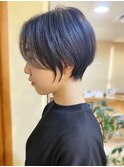 大人かわいいコンパクトマッシュショート