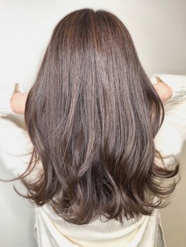 ユウヘアー 滝ノ水店(U Hair)の写真/【乾かすだけで決まる】重たさをなくすレイヤースタイルが好評◎高いカット技術で大人可愛い似合わせヘアに