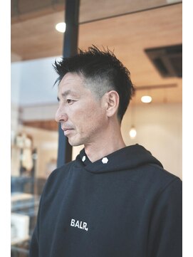 ミューズ バイ ケンジ(MUSE by KENJE) メンズカット刈り上げフェードソフモヒ