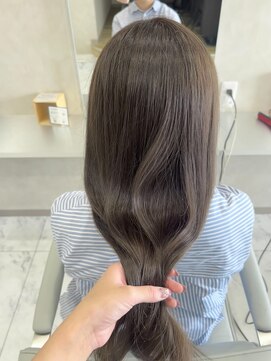 キング(K!ng) 縮毛矯正髪質改善ハイライトレイヤーカット楠葉美容室エクステ