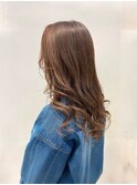 自然なシークレットハイライトカラー