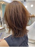 ミディアムレイヤー☆クラゲヘアーくびれウルフ☆くすみベージュ