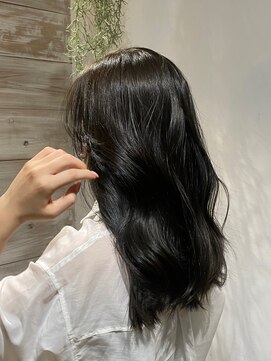 キートス(kiitos) olive color