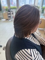 クオール(Quol)&nbsp;レイヤースタイル◯脱白髪染めグレージュカラー